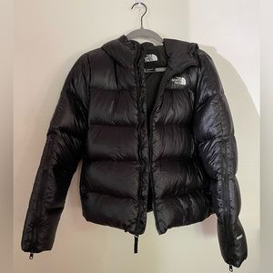 Black Womens north face puffy coat! Almost new! Never worn